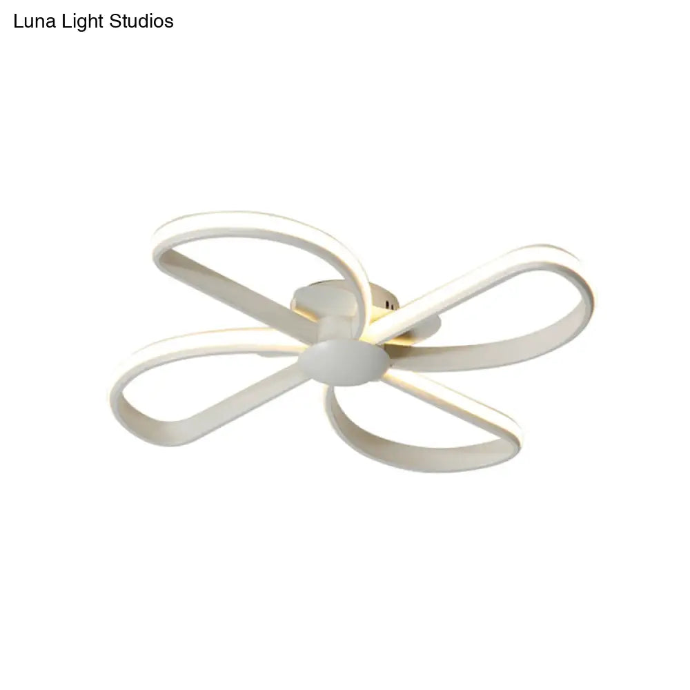 DecorBites™ DecorBites™ Nordic Stylish LED Ceiling Lamp - Blossom Shape, Ideal for Kid's Bedroom
