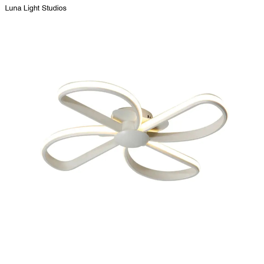 DecorBites™ DecorBites™ Nordic Stylish LED Ceiling Lamp - Blossom Shape, Ideal for Kid's Bedroom