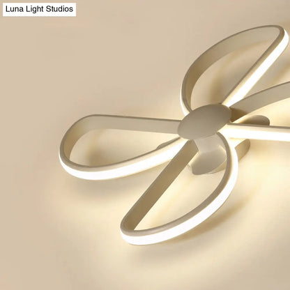 DecorBites™ DecorBites™ Nordic Stylish LED Ceiling Lamp - Blossom Shape, Ideal for Kid's Bedroom