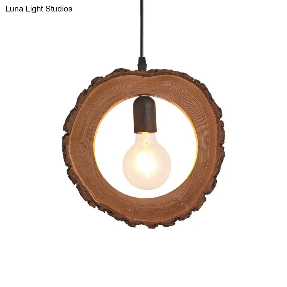 Nordic Wooden Ceiling Lamp - Rustic Tree Trunk Slice Design, 1-Bulb Pendant Light for Dining Room