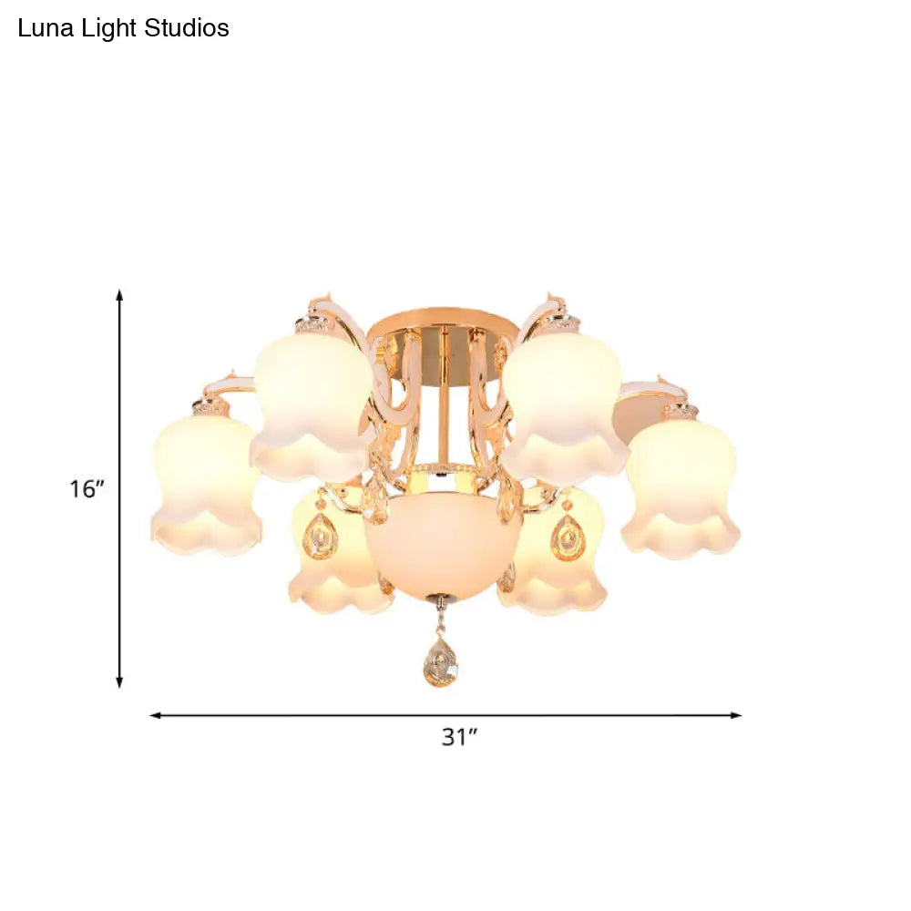 Lámpara de techo semiempotrada DecorBites™ de cristal opalino con colgante de cristal - Diseño tradicional festoneado en dorado