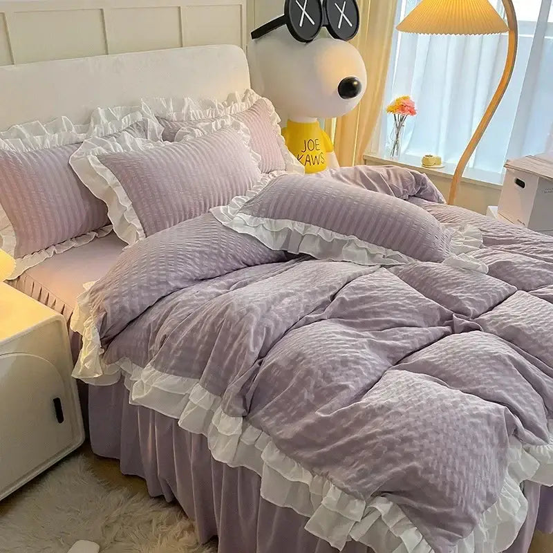 Lavender and white ruffled bedding set with textured quilted duvet cover in lace bubble cotton bedding material