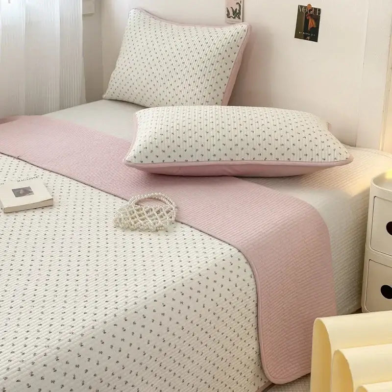 Pink quilted cotton bed cover with subtle white polka dot pattern soft tatami mat for bedroom use