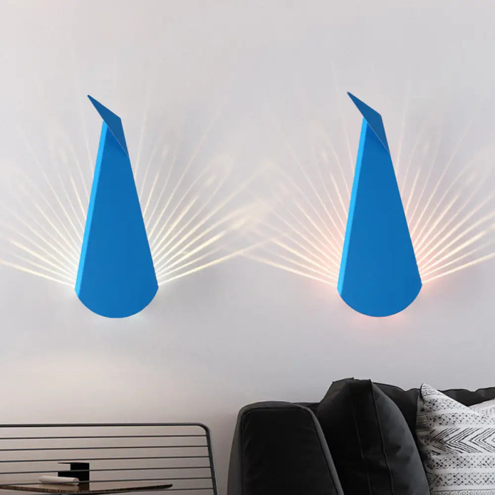 DecorBites™ DecorBites™ Peafowl Iron Flush Mount LED Wall Sconce in Nordic Style with Pink/Blue Light
