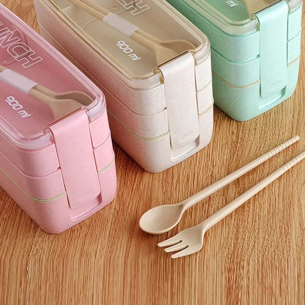 Pink speckled two-tier kids bento box lunchbox with clear lid and 900 ml capacity kitchen food container