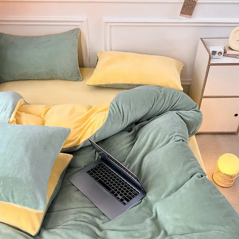 Cozy plush green and yellow milk velvet bedding set with soft velour texture for winter comforter use