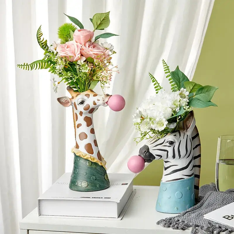 Whimsical flower vase set with green and light blue bubble gum girl giraffe and zebra decorbites bubble gum design