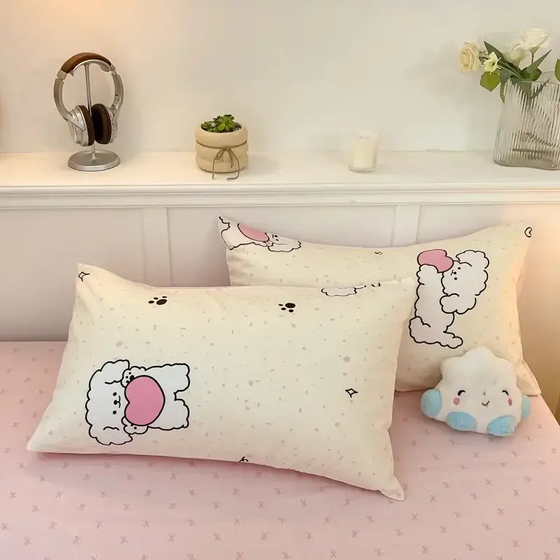 Cream-colored cartoon printed cotton pillowcases with poodles and pink hearts for decorbites quilt cover set
