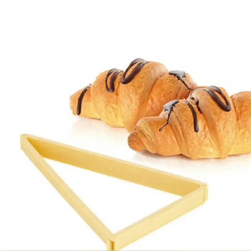 Golden triangular pastry cutter with smooth rounded edges for pink silicone decorbites croissant maker machine pastry tools