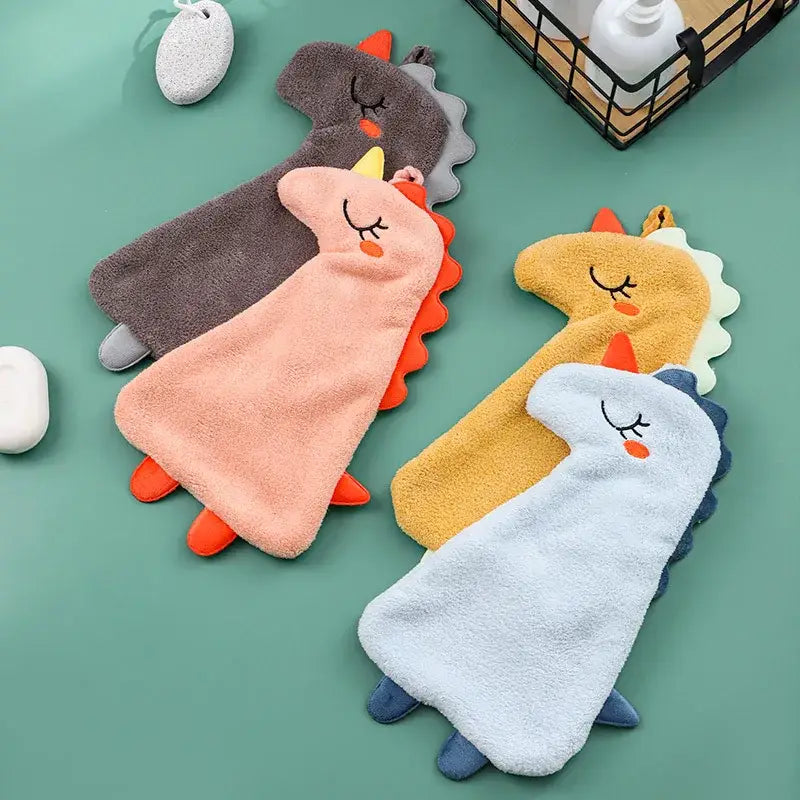 Soft plush unicorn-shaped hand towels in pastel colors made of double-layer coral velvet for kitchen use