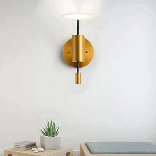 Postmodern black and gold brass tube wall light with gold-toned cylindrical sconce and black central stem fixture height