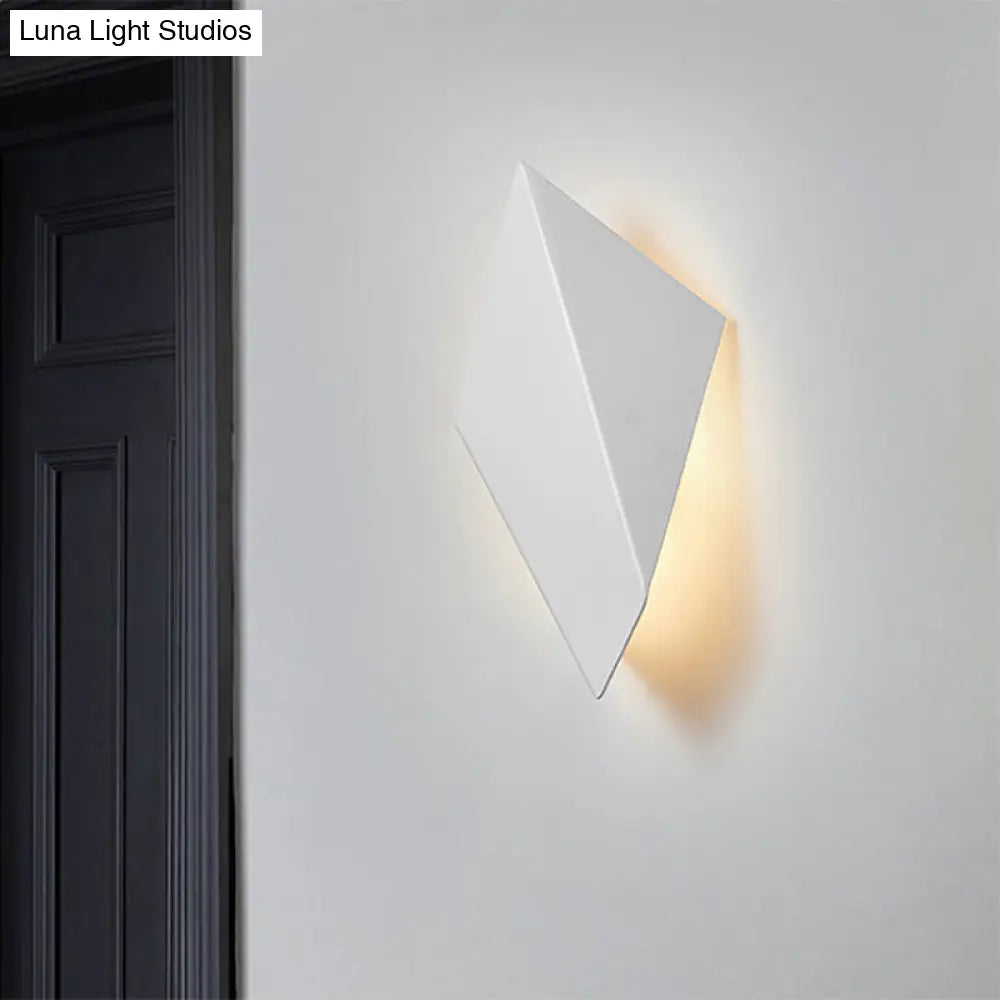 DecorBites™ DecorBites™ Postmodern Metal Geometric Wall Light - 1 Light - Black/Grey/White Sconce Fixture