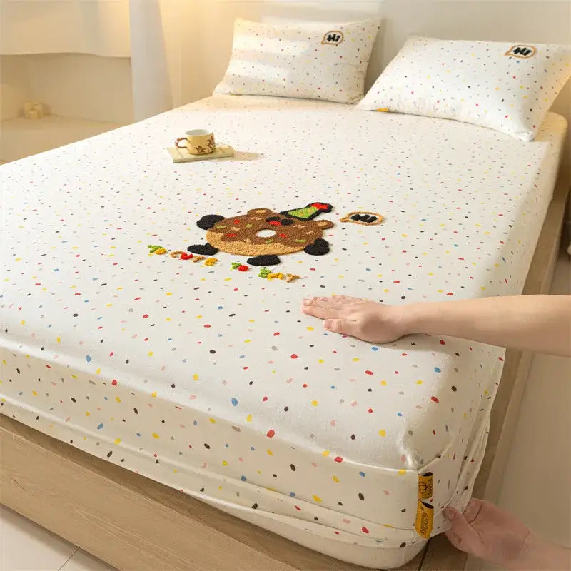 White cotton fitted sheet with colorful polka dots and brown bear decorbites cartoon embroidered design for bedding