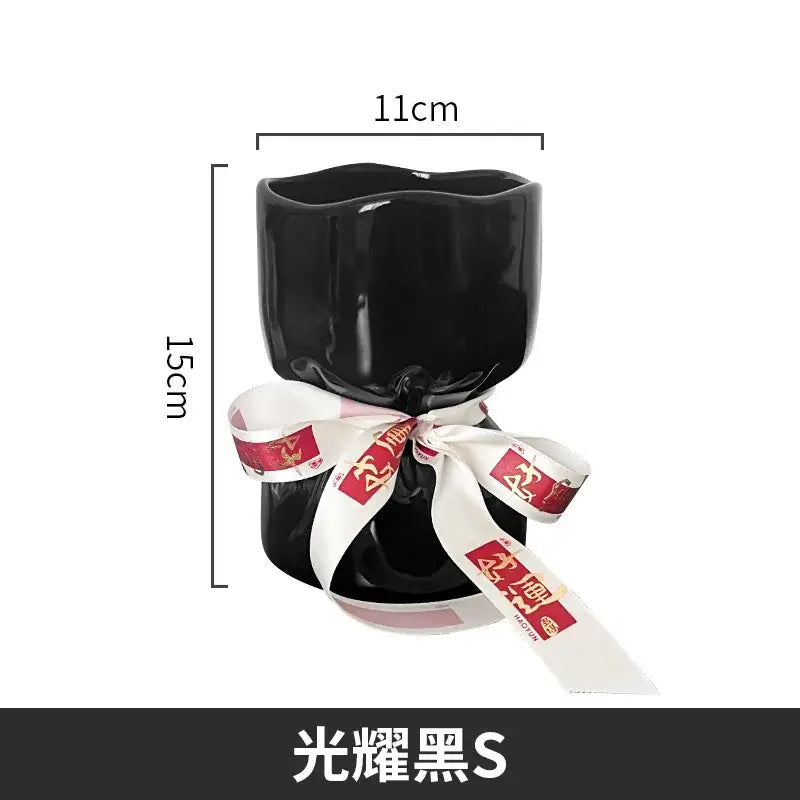 Black glossy bouquet shape ceramic planter with white and red ribbon decorbites bouquet shape floral decor