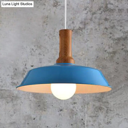 Retro Barn Hanging Light - Stylish 10" or 14" Metal Ceiling Fixture for Kitchen in Black or White