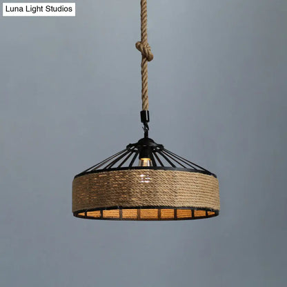 Retro Industrial Metal Pendant Hanging Light with Flared Cage Design - Ideal for Restaurants