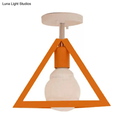 DecorBites™ DecorBites™ Retro Industrial Wire Cage Ceiling Light with Triangle Shade - 1 Head Metal Lamp in Black/Grey/White