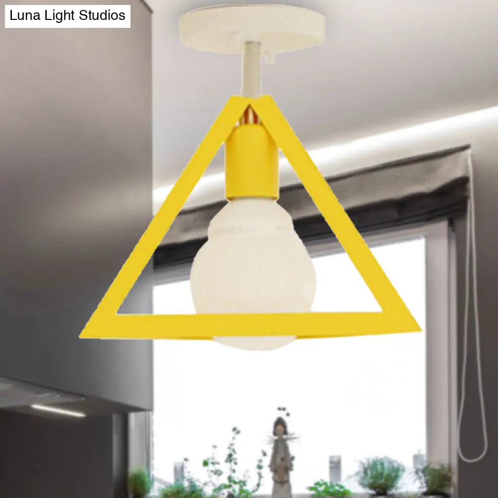 DecorBites™ DecorBites™ Retro Industrial Wire Cage Ceiling Light with Triangle Shade - 1 Head Metal Lamp in Black/Grey/White