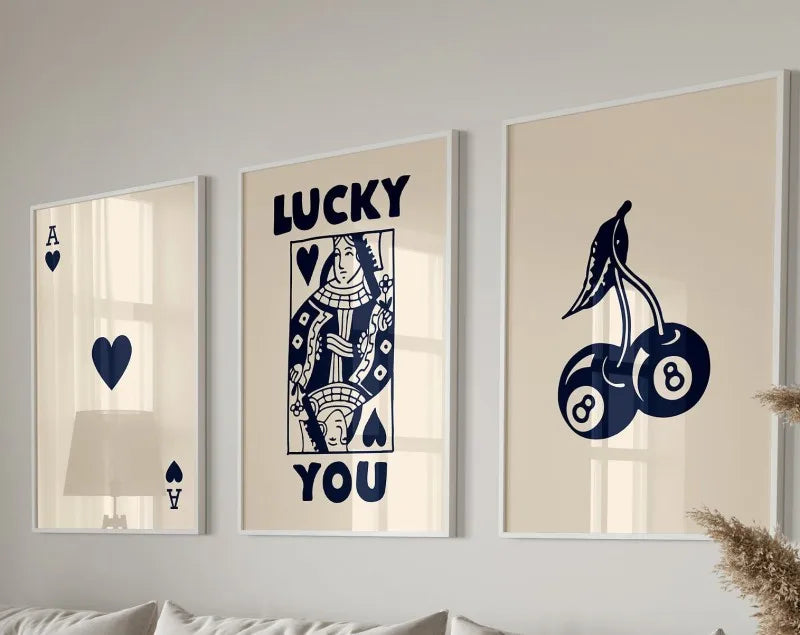 Retro Queen of Hearts Canvas Wall Art Set