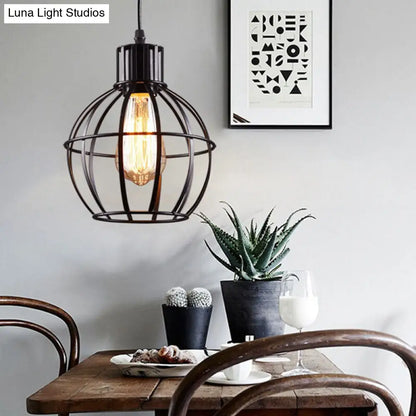 Retro Style Global Cage Pendant Lamp - Metallic Ceiling Fixture for Restaurant in Black