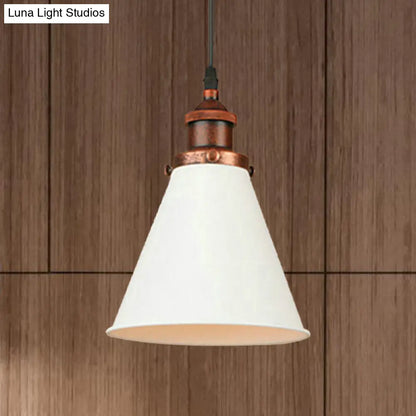 Retro Style Metal Pendant Light with Black/Chrome/Rust Finish - Ideal for Kitchen - 1 Bulb Hanging Ceiling Lighting