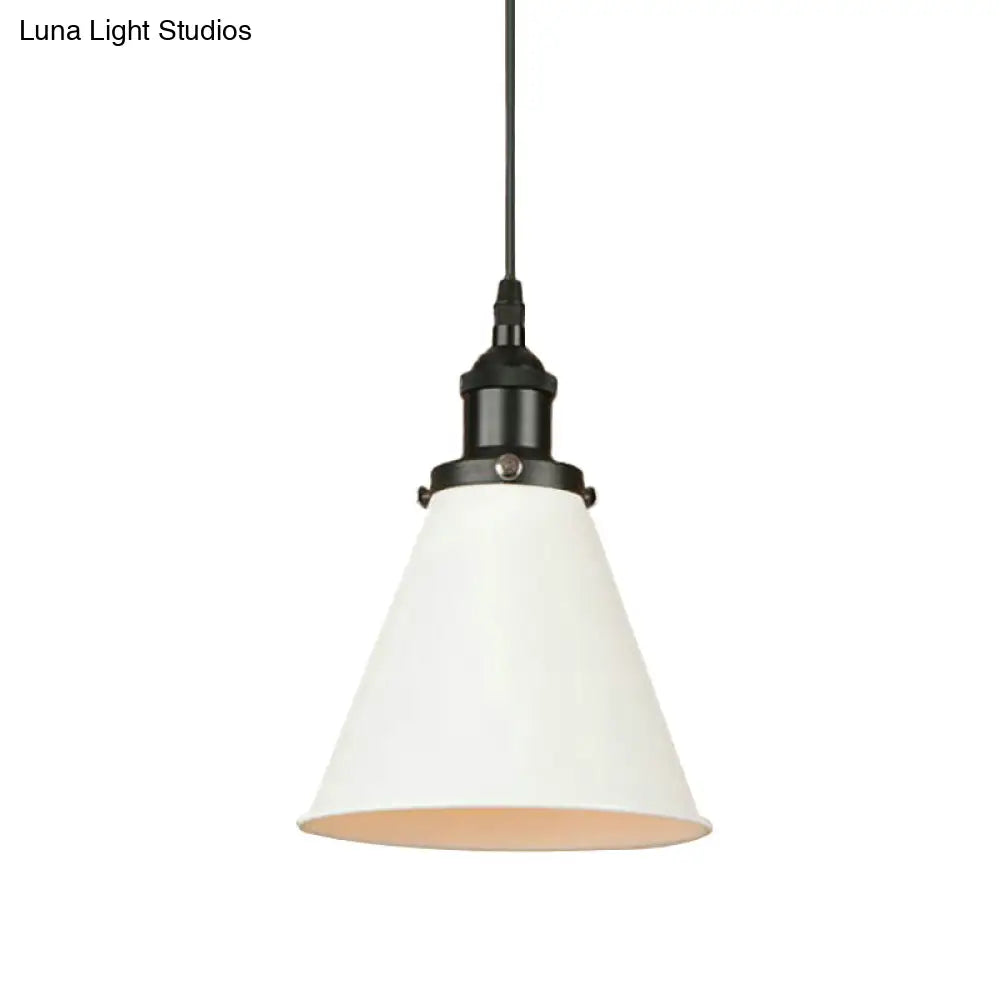 Retro Style Metal Pendant Light with Black/Chrome/Rust Finish - Ideal for Kitchen - 1 Bulb Hanging Ceiling Lighting