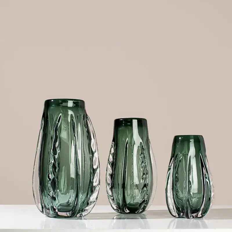 Set of three elegant emerald green ribbed decorbites crystal vases with clear panels for living room decor