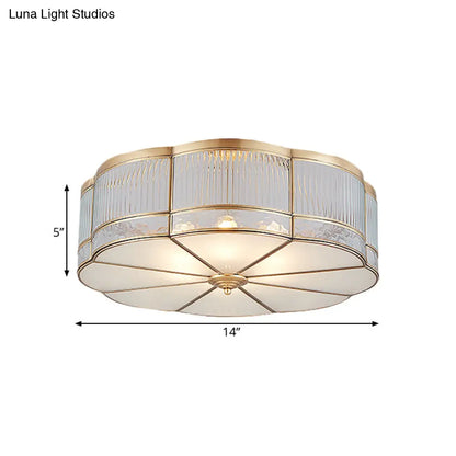 DecorBites™ DecorBites™ Ribbed Glass Gold Ceiling Flush Mount Lamp - Clover Design with 3/4 Heads - Available in 14" or 18" - Ideal for Dining Room Decor