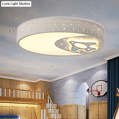 DecorBites™ DecorBites™ Rocket Metal Ceiling Lamp for Game Room - Stylish White Moon Flush Mount Light