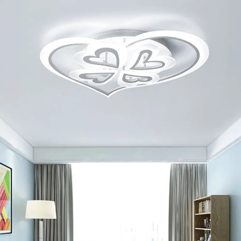 DecorBites™ DecorBites™ Romantic Heart Ceiling Light - Acrylic Flush Mount in White for Adult & Child Bedroom