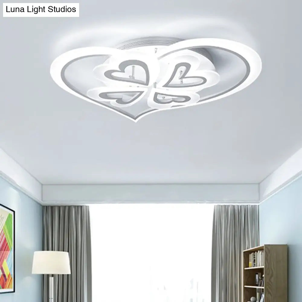 DecorBites™ DecorBites™ Romantic Heart Ceiling Light - Acrylic Flush Mount in White for Adult & Child Bedroom