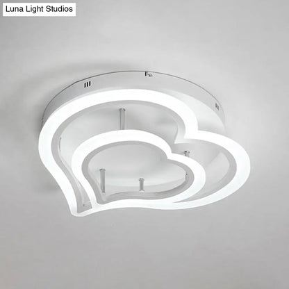 DecorBites™ DecorBites™ Romantic Heart Ceiling Light in Acrylic White Finish - Ideal for Child Bedroom