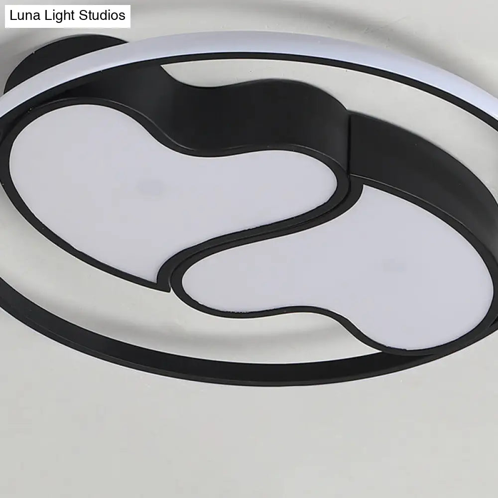 DecorBites™ DecorBites™ Romantic Heart-shaped Flush Ceiling Light with Acrylic Finish - Ideal for Living Room & Kindergarten