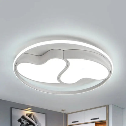DecorBites™ DecorBites™ Romantic Heart-shaped Flush Ceiling Light with Acrylic Finish - Ideal for Living Room & Kindergarten