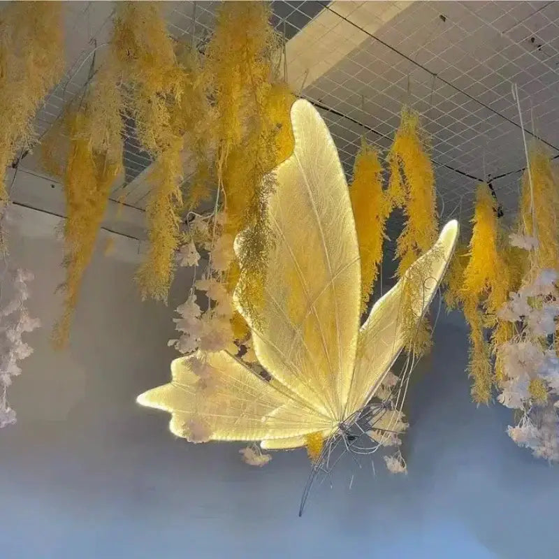 Romantic white and gold butterfly wedding decoration floor lamp with a luminous yellow butterfly chandelier and metallic frame