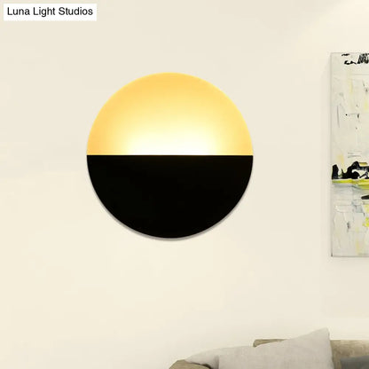 DecorBites™ DecorBites™ Round Acrylic LED Wall Sconce - Simplicity at its Finest (White/Black)