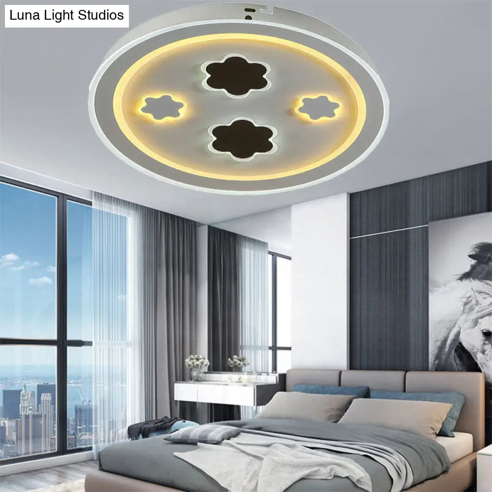 DecorBites™ DecorBites™ Round LED Flush Mount Ceiling Light in White Finish - Ideal for Adult Bedroom Décor