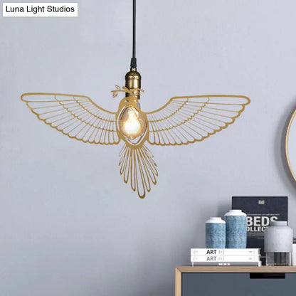 Rustic Gold Flying Bird Pendant Light Fixture for Dining Room - Retro Metal Design with 1 Light