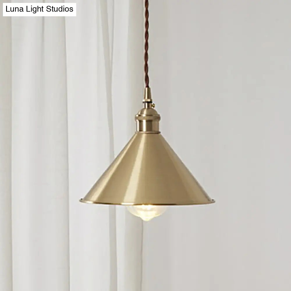 Rustic Metallic Cone Pendant Lamp with Brass Finish - Down Lighting, 1 Bulb