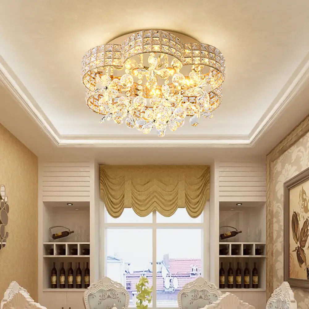 DecorBites™ DecorBites™ Scallop Crystal LED Ceiling Light in Gold - Modern Flush Mount Lamp for Bedroom