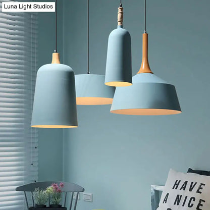 Seafoam E27 Single Head Hanging Light: Modern Metal Pendant Lamp for Restaurants