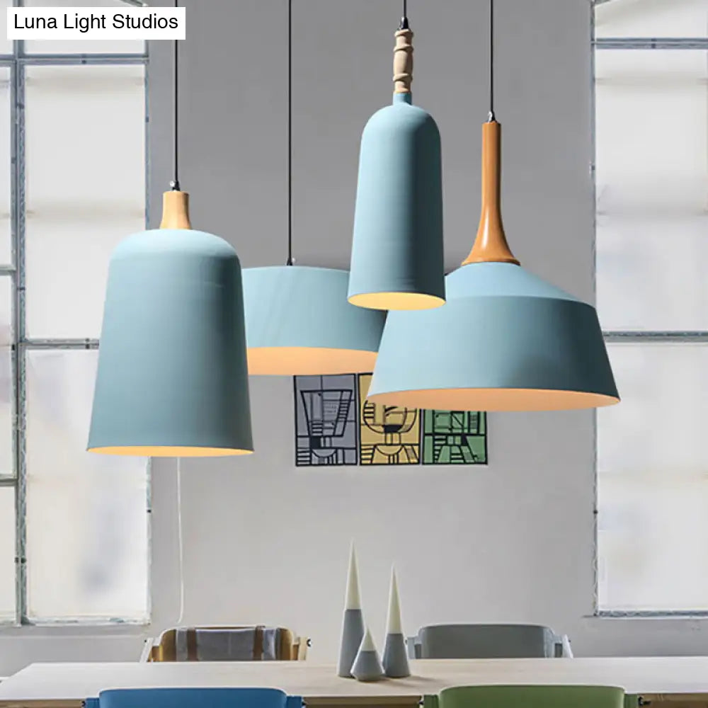 Seafoam E27 Single Head Hanging Light: Modern Metal Pendant Lamp for Restaurants