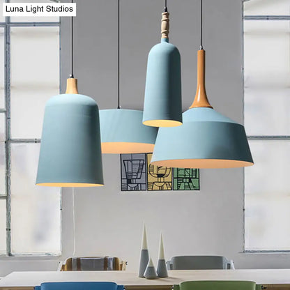 Seafoam E27 Single Head Hanging Light: Modern Metal Pendant Lamp for Restaurants