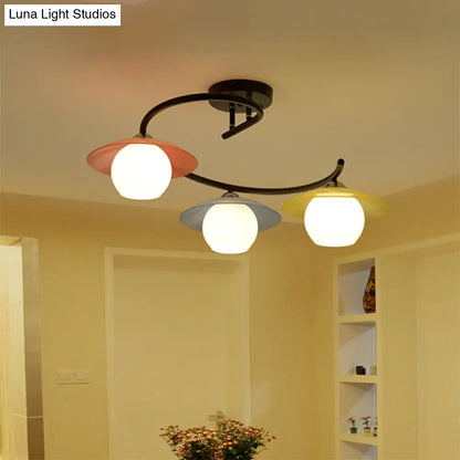 مصباح ديكوربايتس™ شبه مسطح مع زجاج أحمر-أصفر-أزرق عصري وغطاء عالمي - تصميم حلزوني أسود، 3 رؤوس