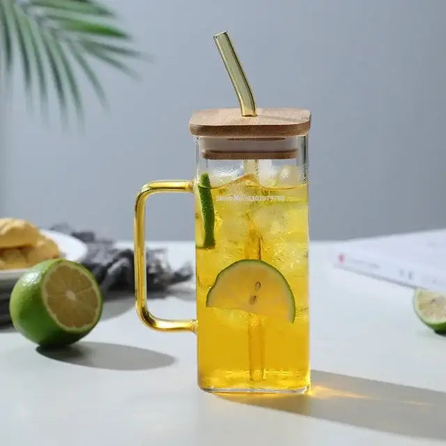 Set of 5 square glass mugs with colored handle layer featuring clear glass, gold handle, bamboo lid, filled with ice and lime slices