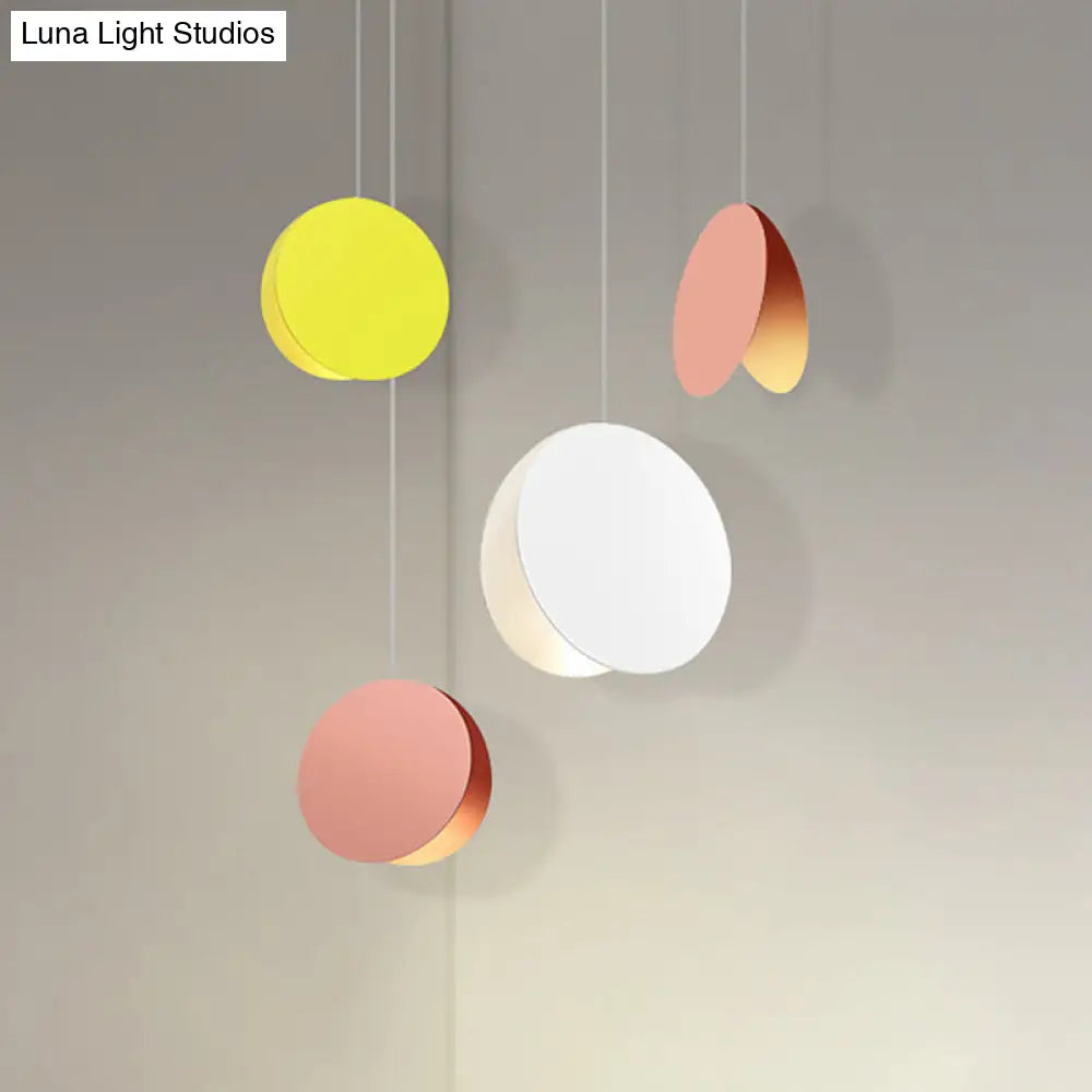 Shell-Inspired Round Pendant Lamp - Macaron Style - Metal - 1-Light Ceiling Light