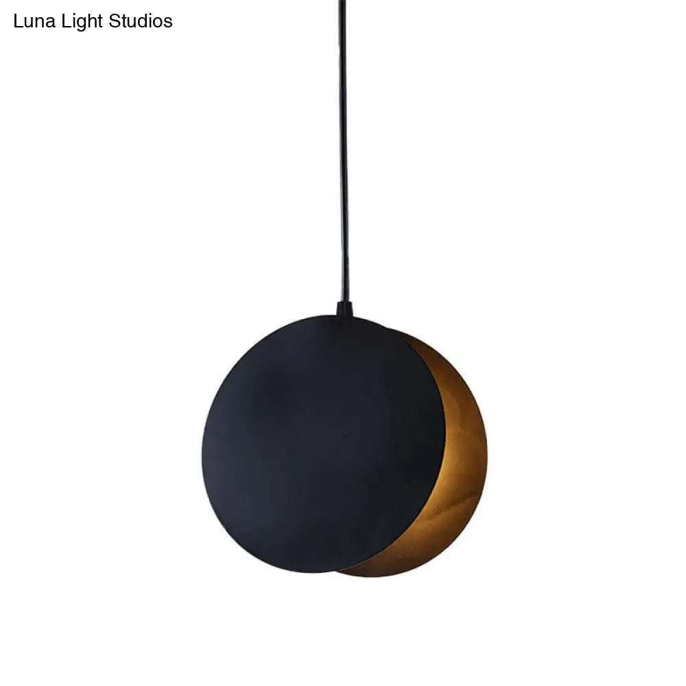 Shell-Inspired Round Pendant Lamp - Macaron Style - Metal - 1-Light Ceiling Light