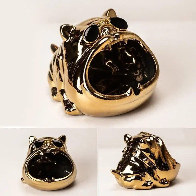 Golden bulldog ceramic ashtray with black glossy eyes and open mouth for living room desktop accessory