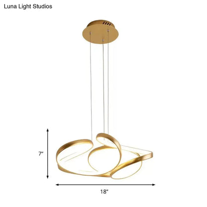 Lámpara colgante LED de acrílico con ondas sencillas en tonos dorado y café, ideal para el comedor, 35,5 cm/50 cm de ancho