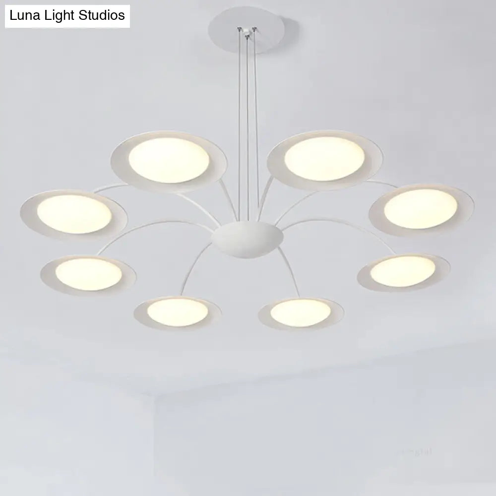Lámpara de techo colgante de estilo sencillo con 8 luces, de metal blanco, ideal para la sala de estar.